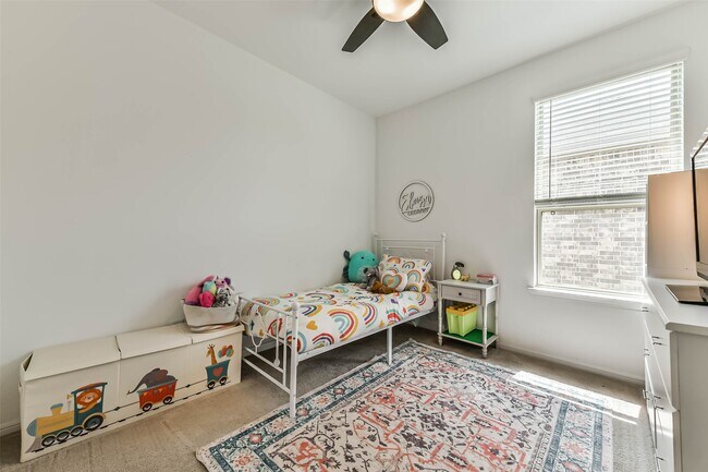 Building Photo - 339 Friesian Ct