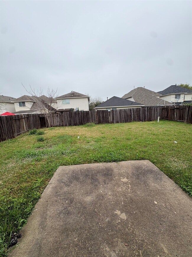 Building Photo - 13826 Fort Nelson Dr