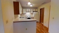 Building Photo - 312 E Gate Dr
