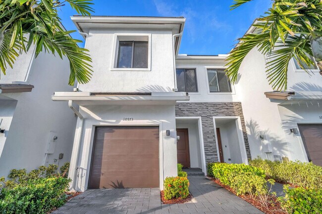 Building Photo - 10973 SW 232nd Terrace