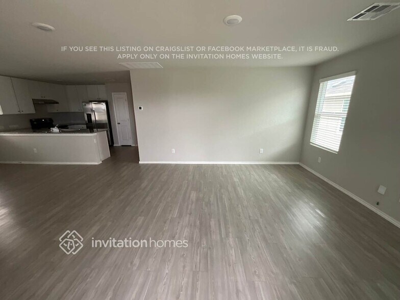 Building Photo - 126 Pasadena Pl