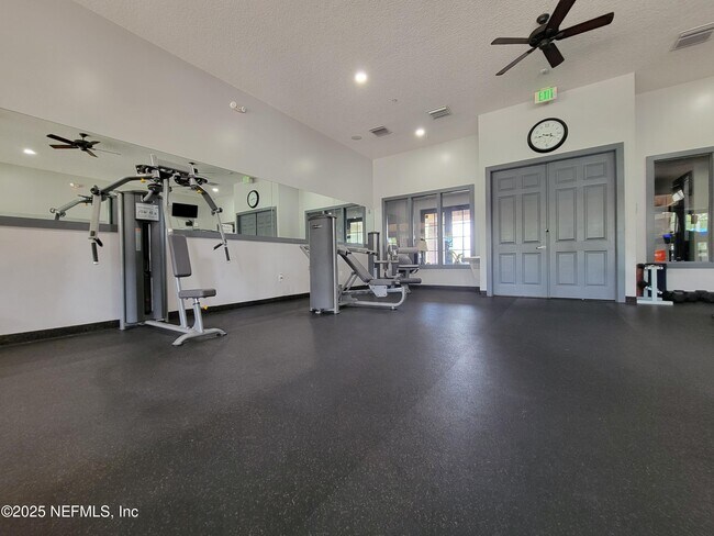 Building Photo - 4447 Oak Moss Loop