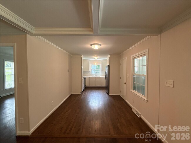 Building Photo - 4834 Fairheath Rd
