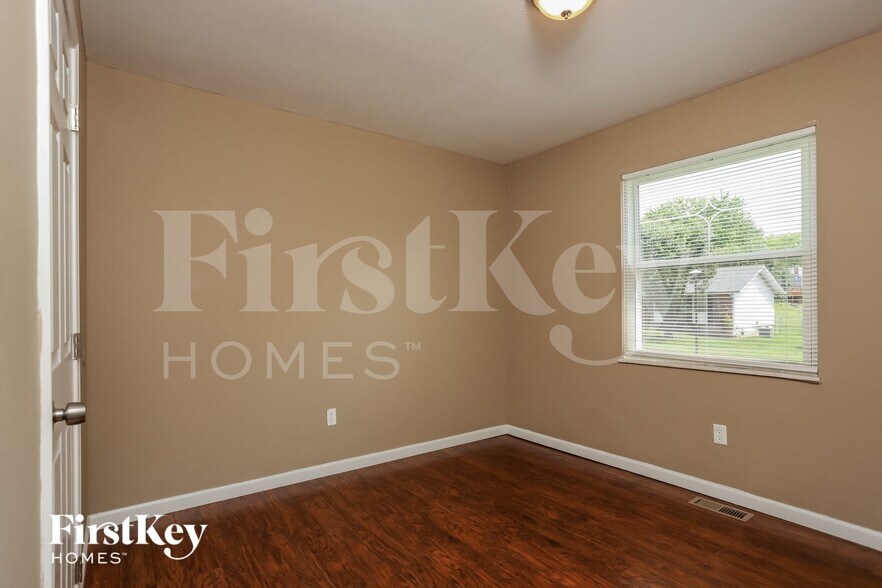 Building Photo - 6161 Limbwood Ct