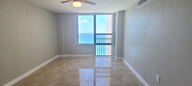 Building Photo - 3051 S Atlantic Ave