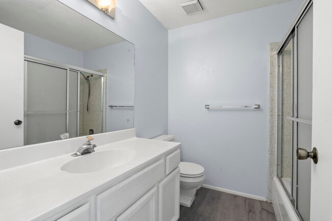 Building Photo - 2545 S 500 W