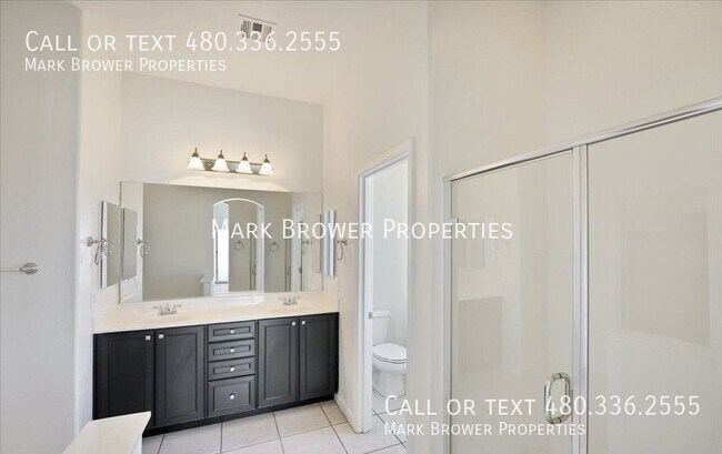 Building Photo - 11423 W La Reata Ave
