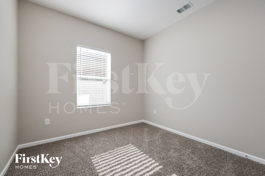 Building Photo - 837 Orchid Grove Blvd