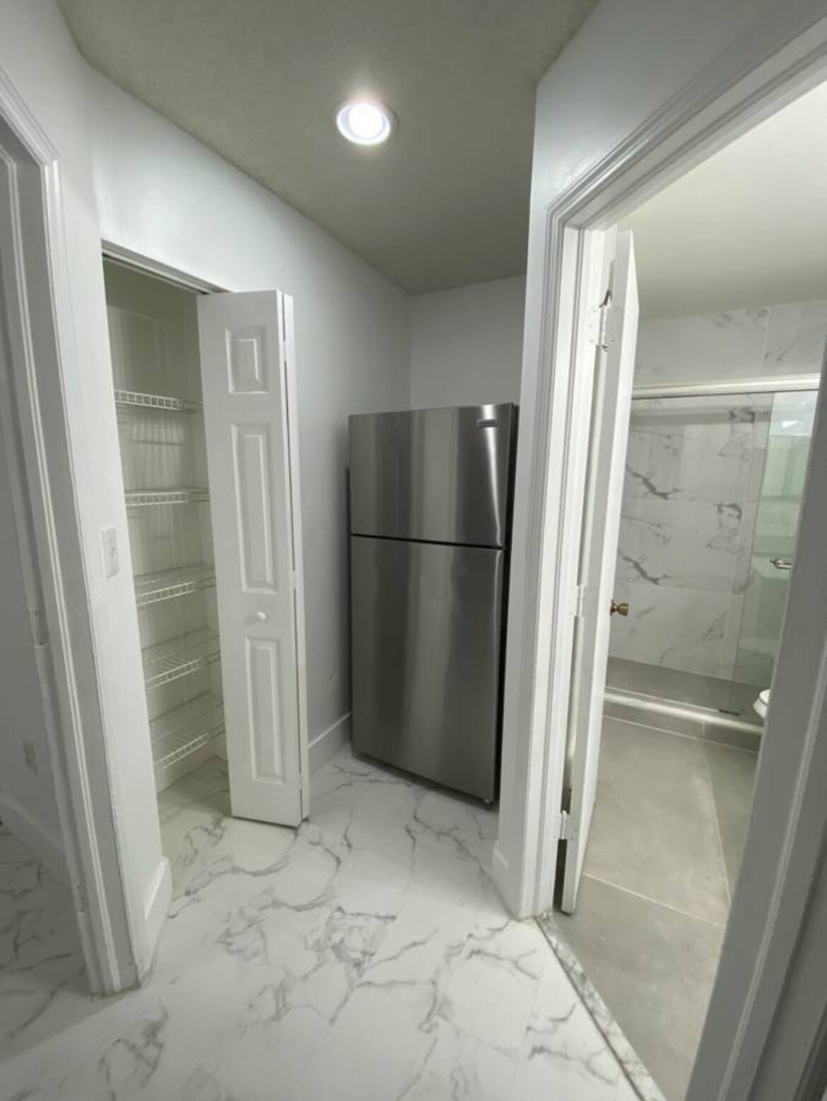 Building Photo - 9149 SW 157th Ct