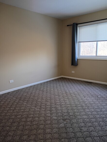 Building Photo - 1818 Whitney Dr