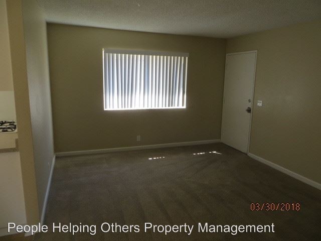 Building Photo - 5460-5468 Imperial Ave