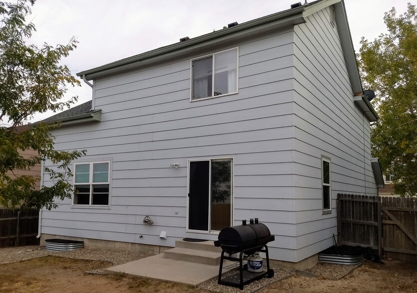 Backyard - 5016 Prairie Grass Ln