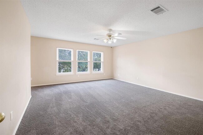Building Photo - 2507 Byfield Dr