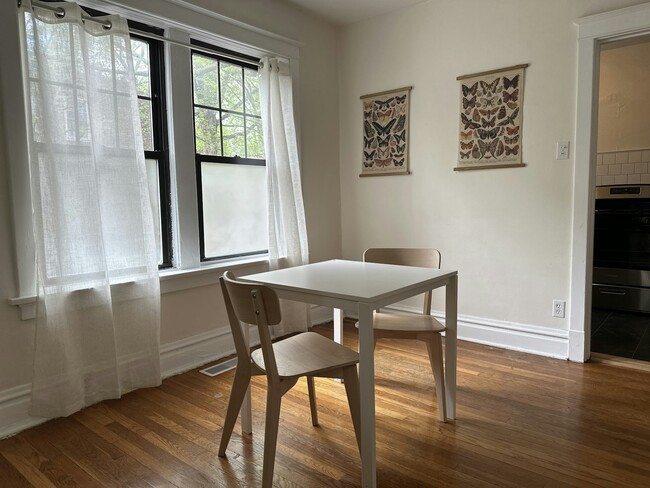 Building Photo - 2027-2029 Alfred Avenue, Unit 2029 B