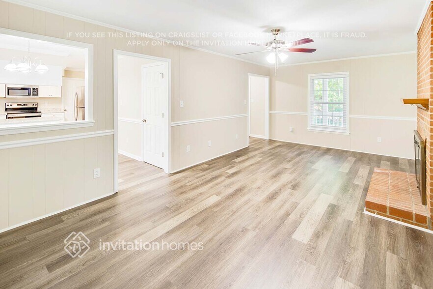 Building Photo - 11330 Harrowfield Rd