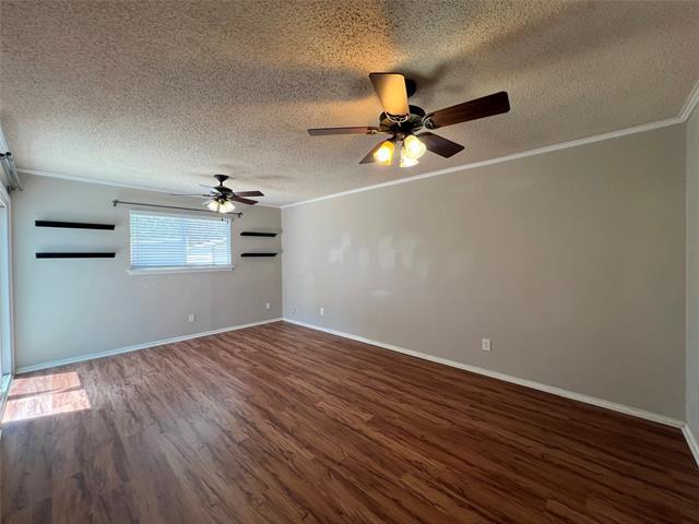 Building Photo - 4636 Baytree Dr