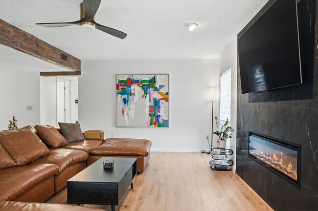 Building Photo - 13609 Heritage Way