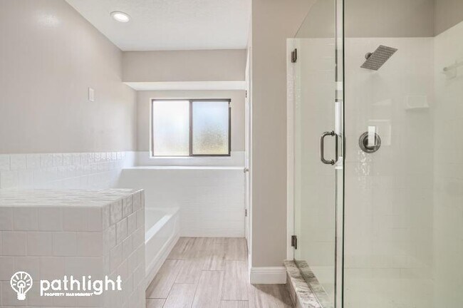 Building Photo - 9406 Pebble Glen Avenue, Tampa, FL, 33647