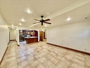 Building Photo - 6819 S Greenfield Way
