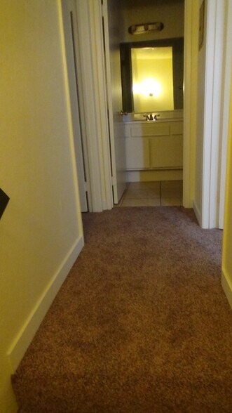 Upstairs Hallway - 1117 Seabreeze Way