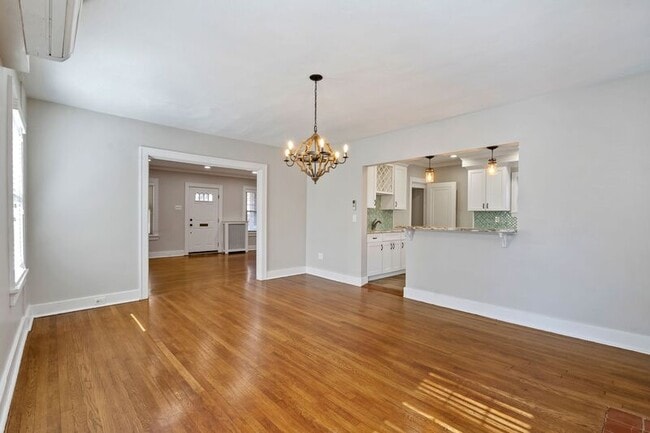 Building Photo - 431 Bucknell St