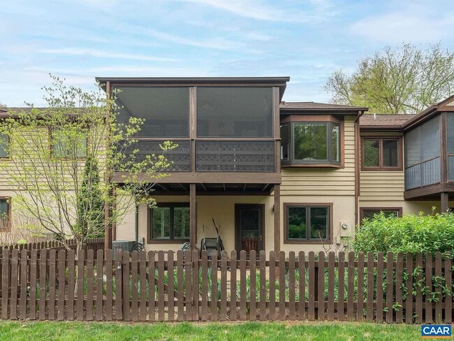 Building Photo - 1303 Branchlands Dr
