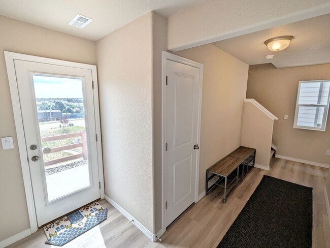 Building Photo - Beautiful Single Family Home