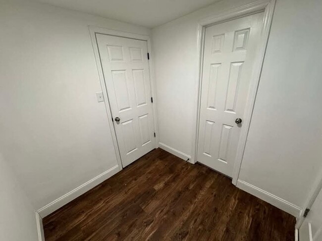 Building Photo - 1001 Archdale Dr