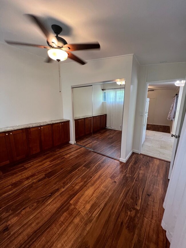 Building Photo - Recently renovated 1 bedroom, 1 bath, 1 parking in Palolo!