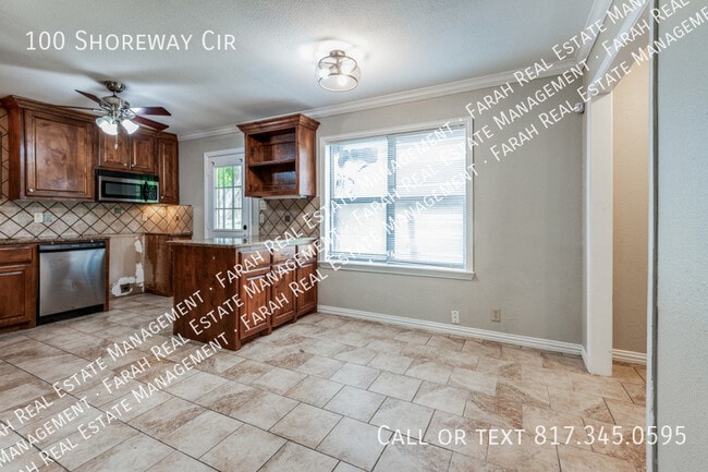 Building Photo - 100 Shoreway Cir