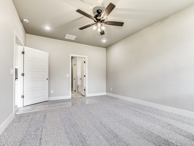 Building Photo - 14517 Chambord Dr