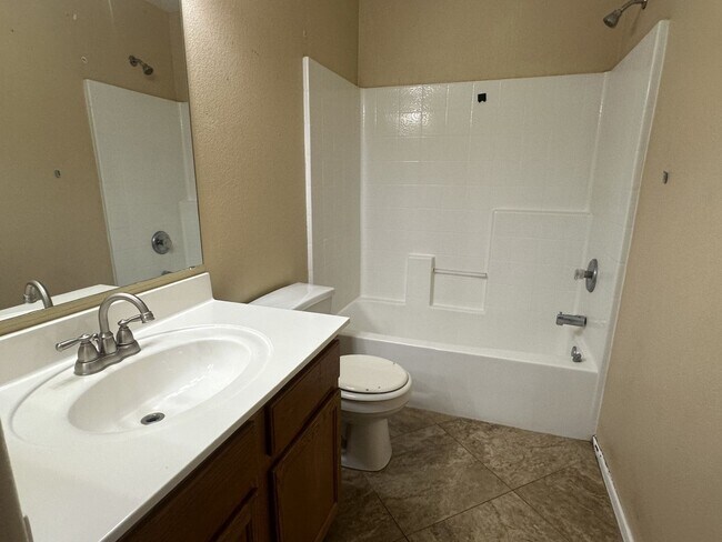 Building Photo - FOR LEASE – 3 BEDROOM, 2.5 BATH TWO STORY HOME WITH COMMUNITY POOL