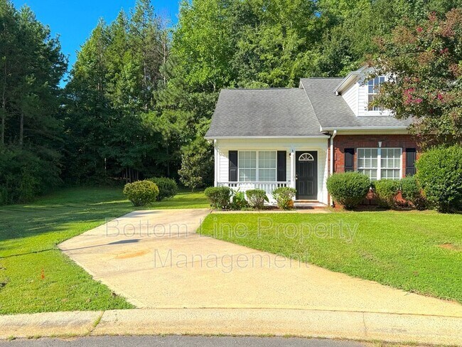 Building Photo - 718 Cody Ct