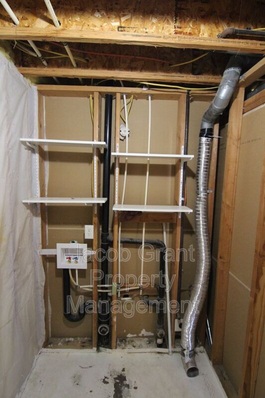 Building Photo - 4240 Willow Canyon Dr