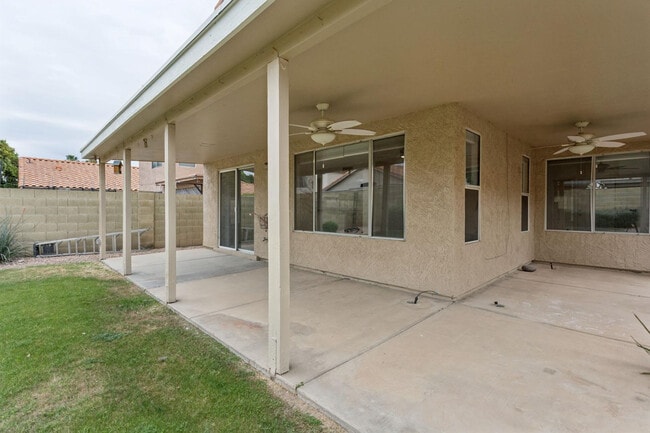 Building Photo - 17435 N 46th St