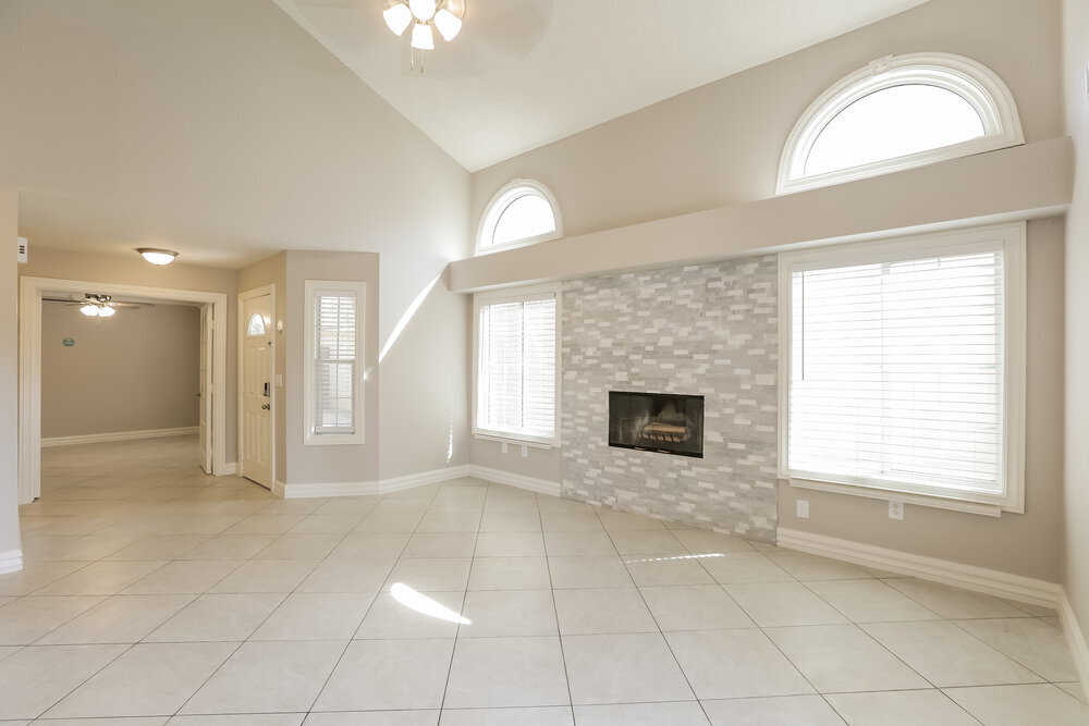 Building Photo - 1915 S 39th St