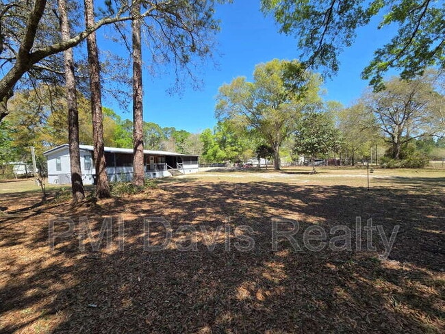 Building Photo - 2288 Amarylis Ave