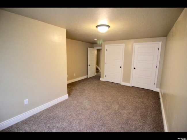 Building Photo - 129 E 745 S