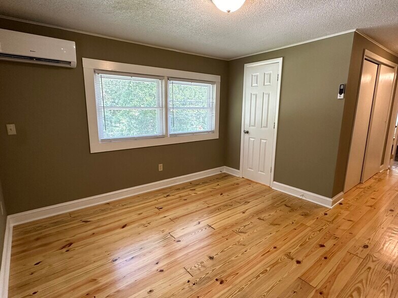 Primary Bedroom - 371 Old Hendersonville Highway