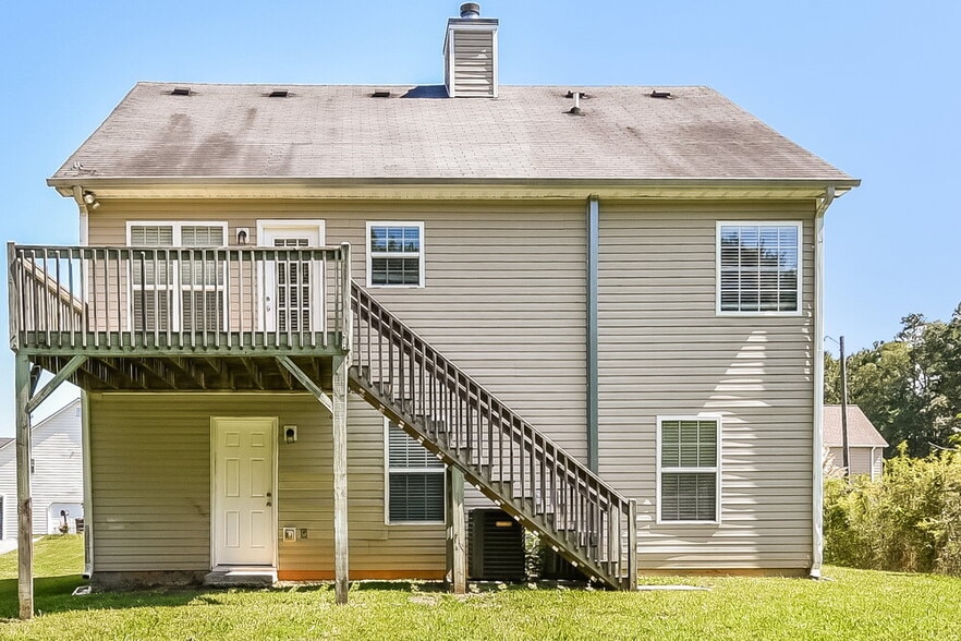 Building Photo - 1440 Paddocks Ct