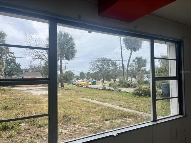 Building Photo - 124 Daytona Ave