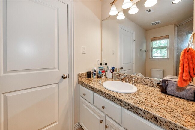 Building Photo - 14447 Kingston Cove Ln