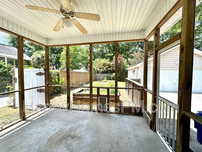 Building Photo - 1209 Laurel Park Trail