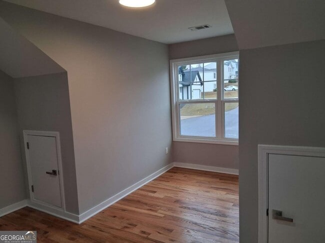 Building Photo - 3175 Tackett Rd