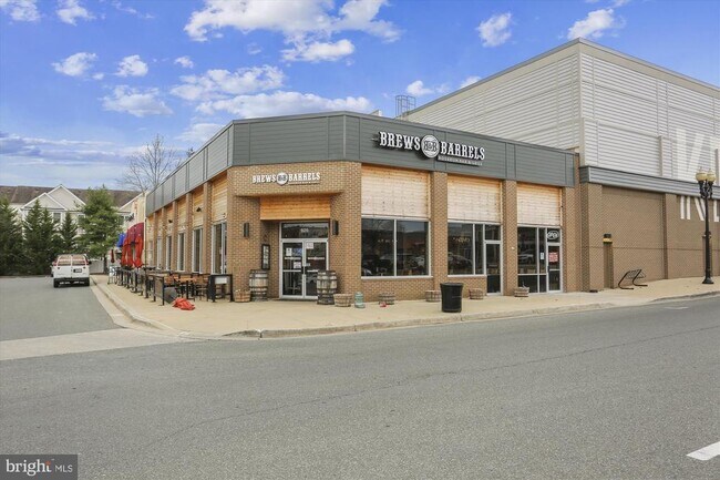 Building Photo - 820 Quince Orchard Blvd