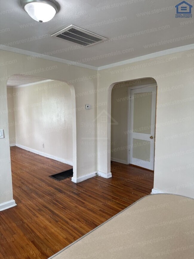 Building Photo - 1420 Choate Rd