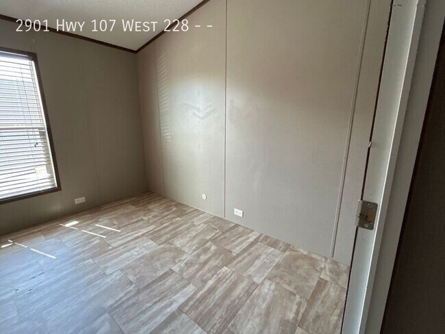 Building Photo - 2901 TX-107