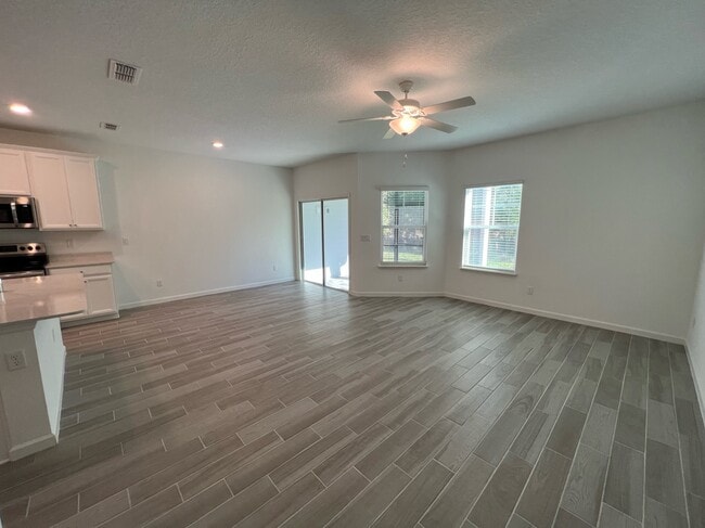 Building Photo - 448 Boracay Cir