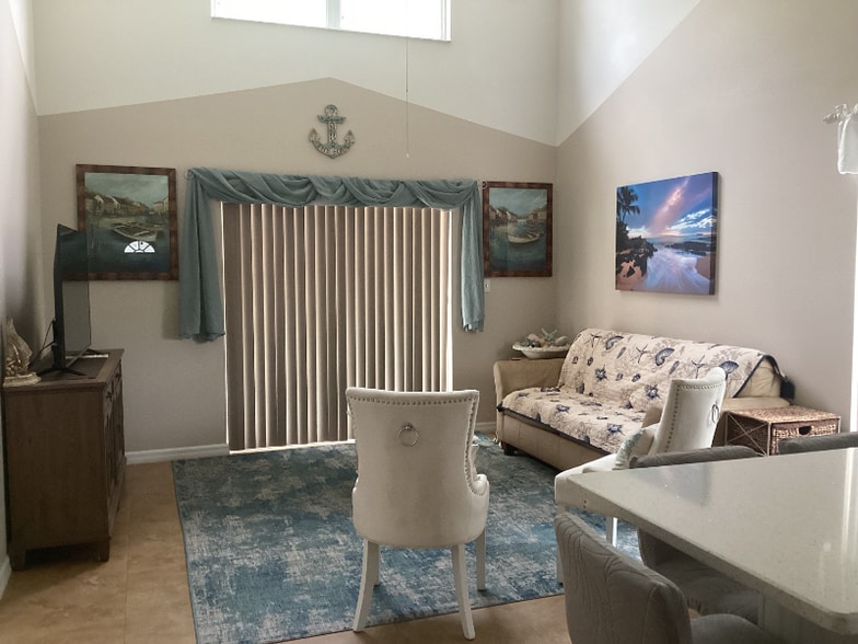 Building Photo - 723 Laurel Bay Cir