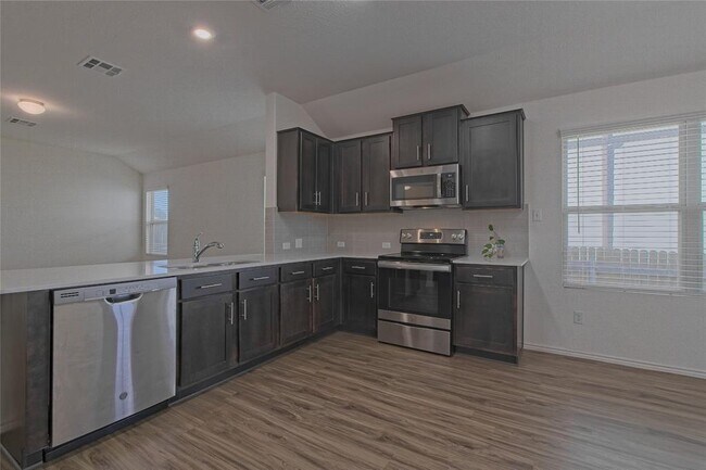 Building Photo - 505 Greatest Gift Wy